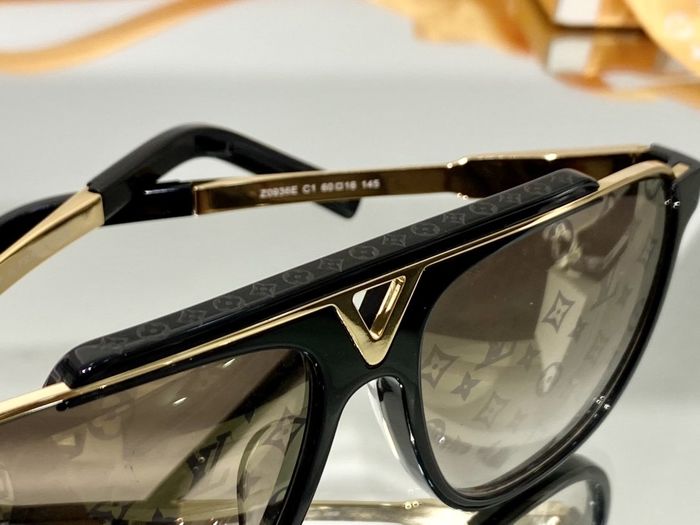 Louis Vuitton Sunglasses Top Quality LVS01121